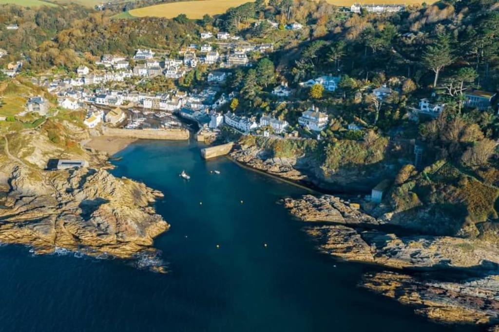 Bijou Coastal Apartment In Polperro With Onsite Parking Exteriér fotografie